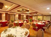 Restaurants facility-Nyle Plaza at Cochin